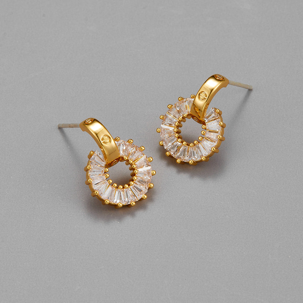 Geometric simple light luxury earrings fashionable new round  925 silver needle earrings